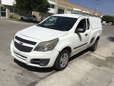 2013 Chevrolet Tornado 2p LS L4/1.8 Man A/A Paquete B