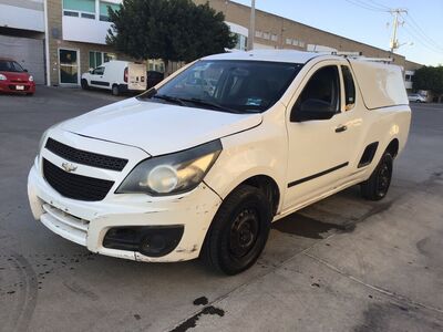 2013 Chevrolet Tornado 2p LS L4/1.8 Man A/A Paquete B