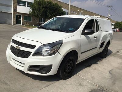 2013 Chevrolet Tornado 2p LS L4/1.8 Man A/A Paquete B