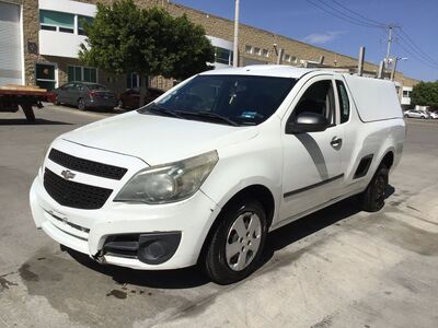 2013 Chevrolet Tornado 2p LS L4/1.8 Man A/A Paquete B