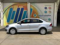 2017 Volkswagen Vento 4p Startline L4/1.6 Tiptronic    2017 Volkswagen Vento Venta Exteriores 8