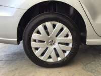 2017 Volkswagen Vento 4p Startline L4/1.6 Tiptronic    2017 Volkswagen Vento Venta Llantas 7