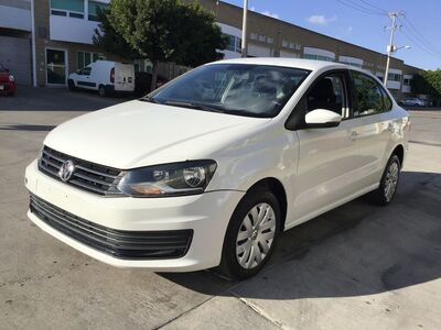 2017 Volkswagen Vento 4p Startline L4/1.6 Tiptronic