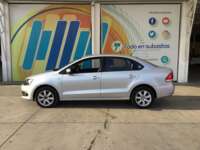 2014 Volkswagen Vento 4p TDI Highline L4/1.6/T Man 2014 Volkswagen Vento Venta Exteriores 8