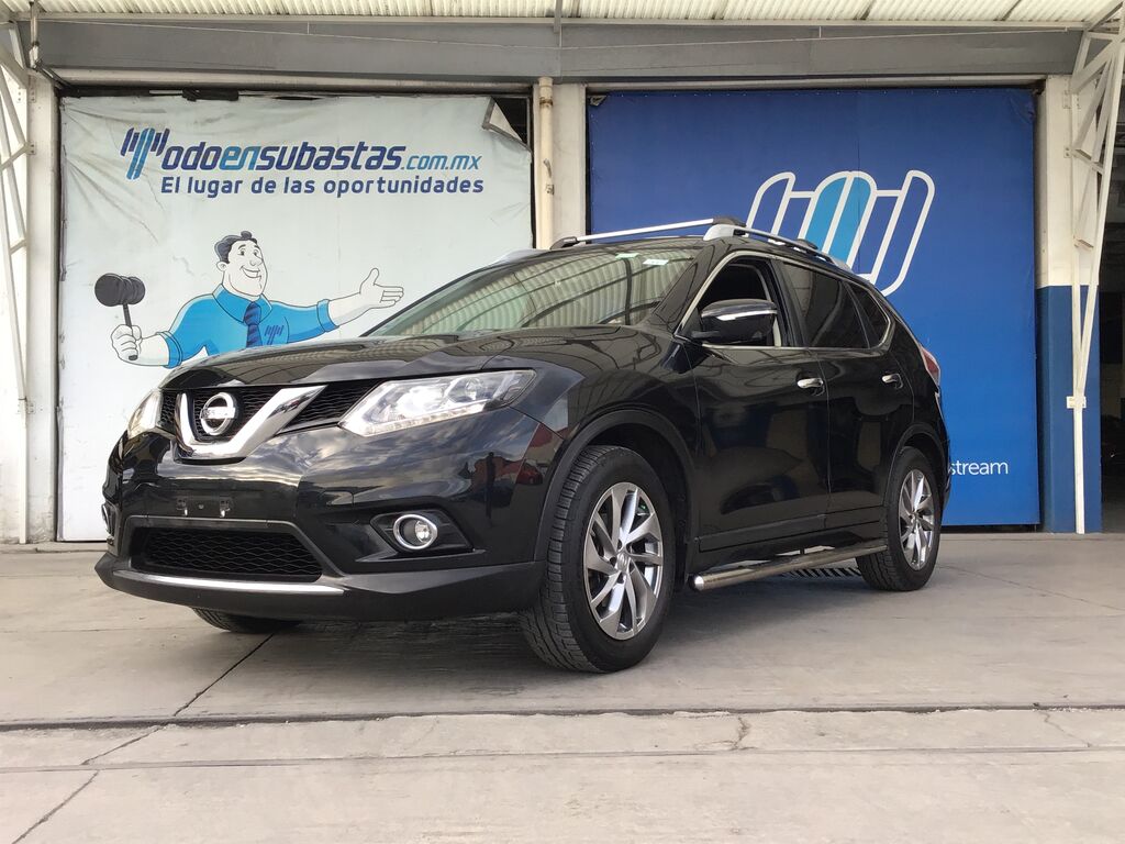 Imagen principal de 2016 Nissan X-Trail 5p Exclusive 2 Row L4/2.5 CVT