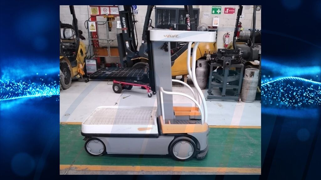 Imagen principal de 2010 Crown WAVE50 con capacidad de la plataforma de carga de 250 libras