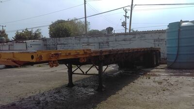 2004 Trail King TK70CF Cama Plana 40 Pies Cap/70,000 lbs.