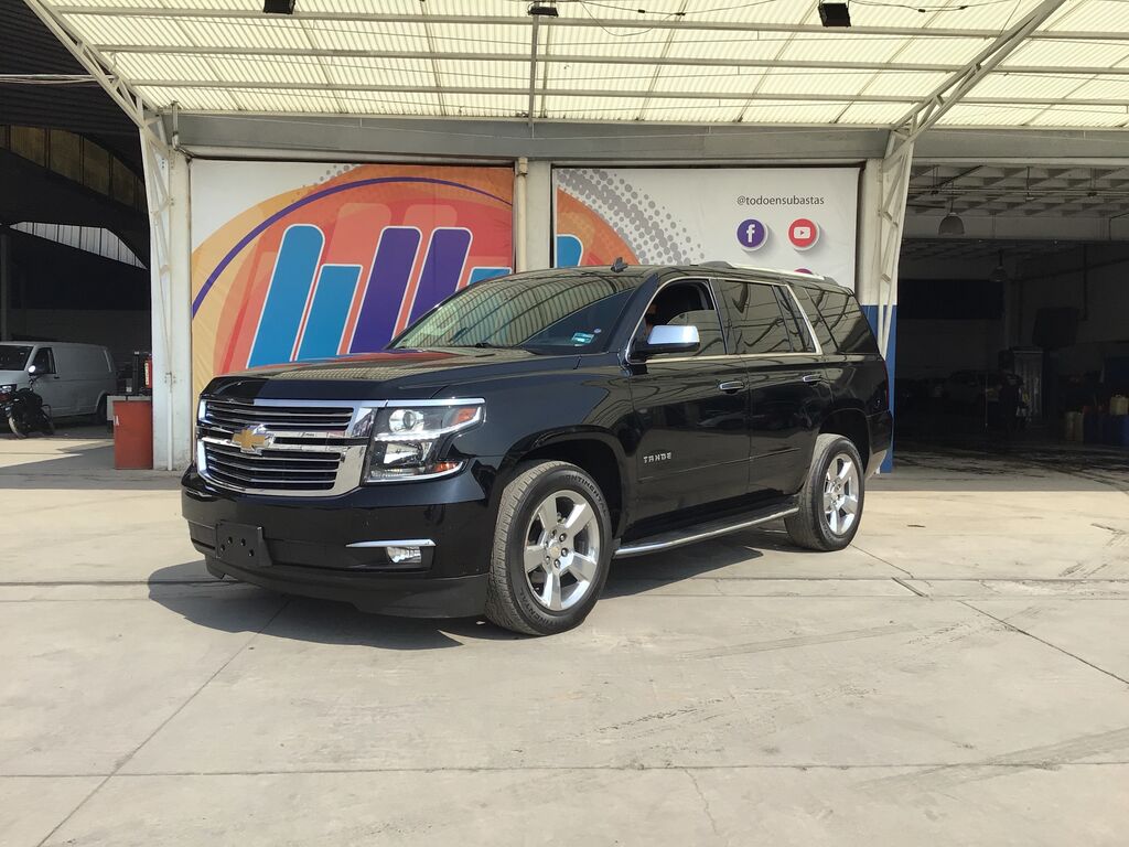 Imagen principal de 2017 Chevrolet Tahoe 5p Premier V8/5.3 Aut 4x4