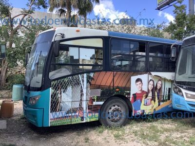 2016 Volkswagen 15.190 2p OD con Carrocería Novacapre Man Diesel para 43 Pasajeros  