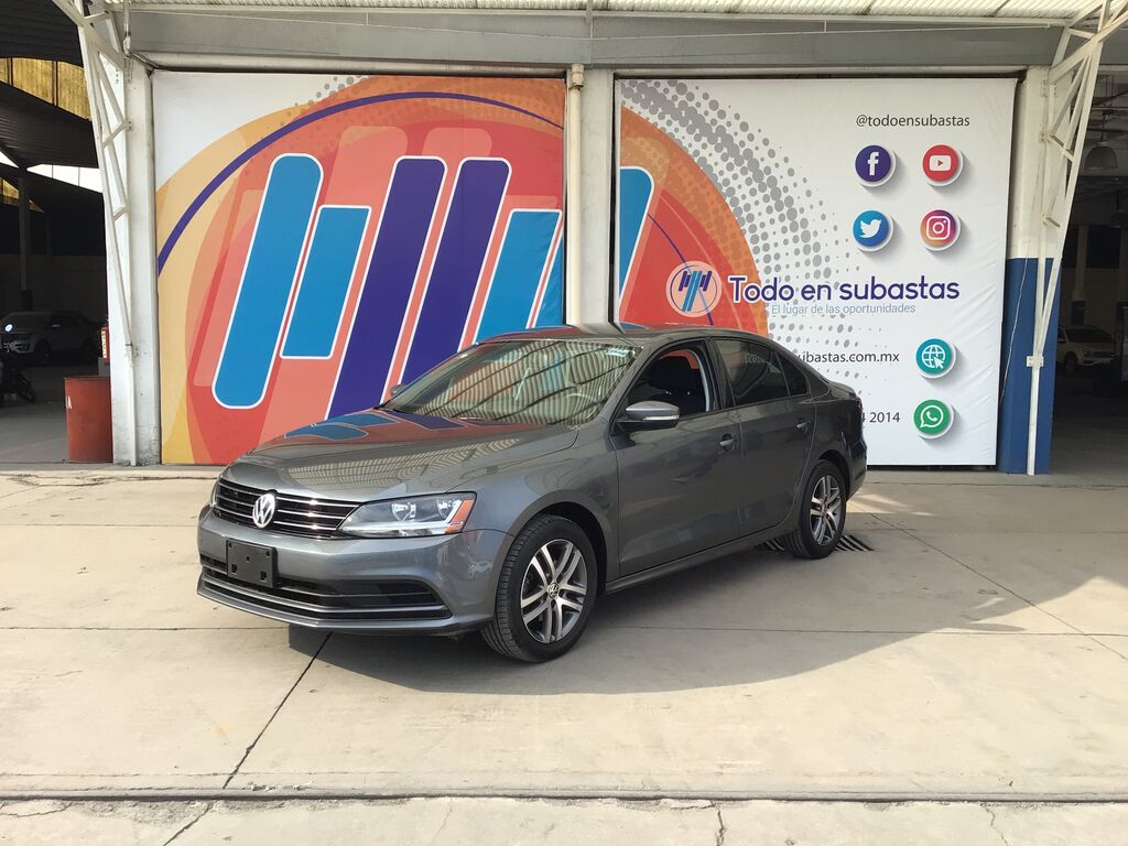 Imagen principal de 2017 Volkswagen Jetta 4p MK VI Trendline L5/2.5 Tiptronic