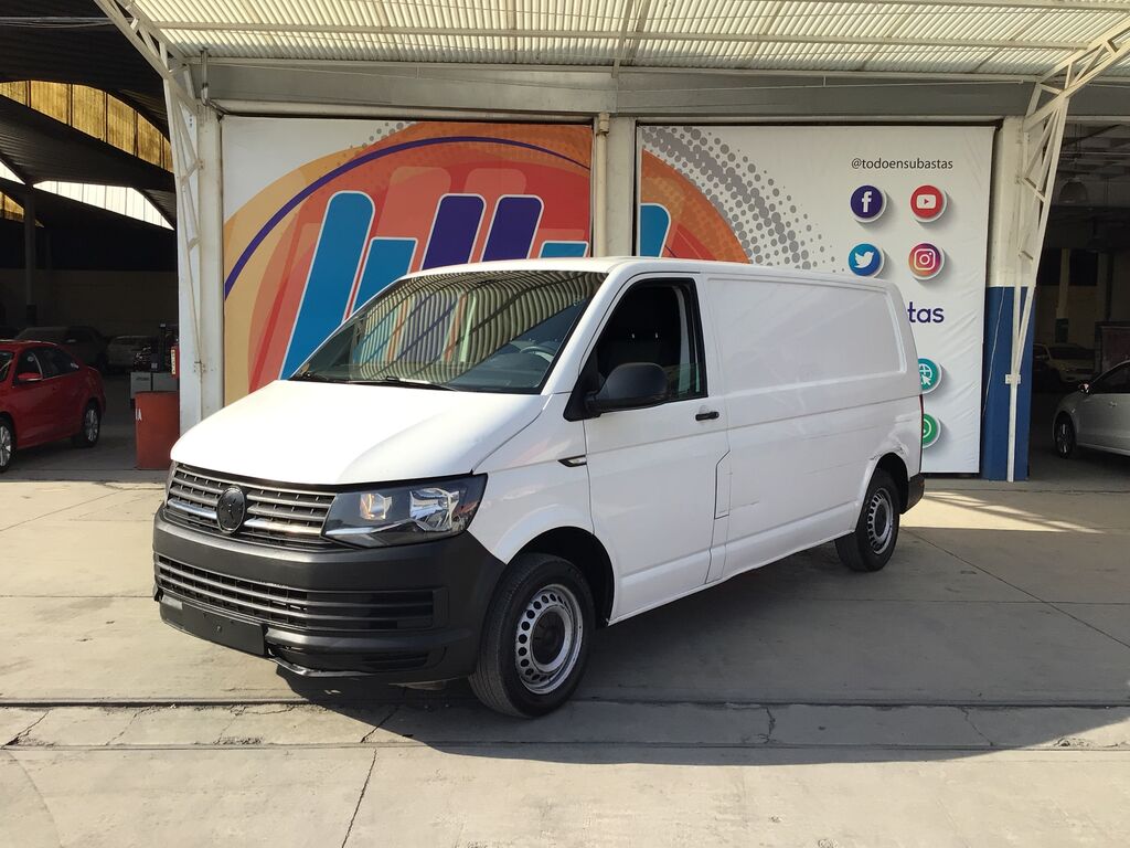 Imagen principal de 2017 Volkswagen Transporter Carga 5p Cargo L4/2.0/TDI Man Banca