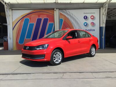 2018 Volkswagen Vento 4p Comfortline L4/1.6 Tiptronic 