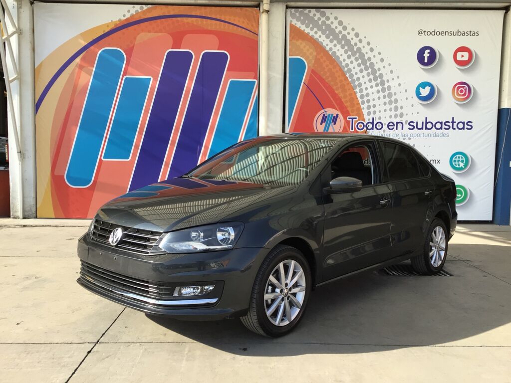 Imagen principal de 2019 Volkswagen Vento 4p Highline L4/1.6 Tiptronic 