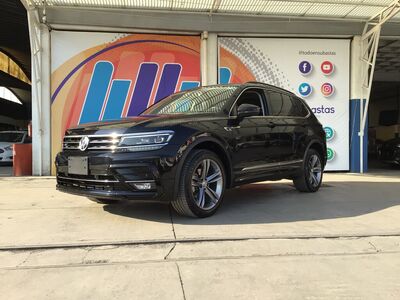 2019 Volkswagen Tiguan 5p R-Line L4/2.0/T DSG