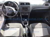 2019 Volkswagen Polo 5p Design Sound L4/1.6 Man 2019 Volkswagen Polo Ingreso Interiores 1