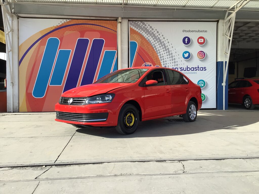 Imagen principal de 2019 Volkswagen Vento 4p Comfortline L4/1.6 Man 