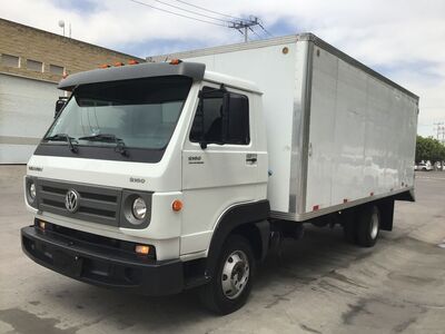 2018 Volkswagen 9.160  2p Delivery Man Diesel con Caja Seca