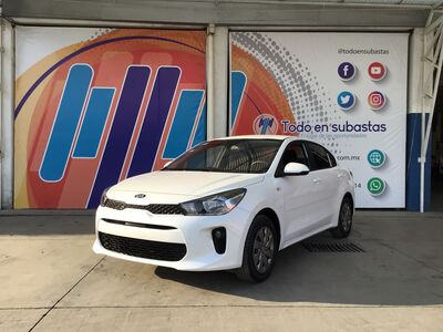 2020 Kia Rio Sedán L 1.6L T/M