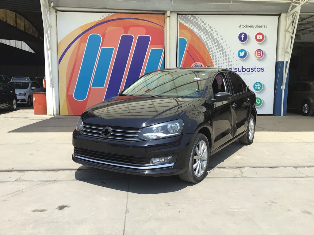 Imagen principal de 2019 Volkswagen Vento 4p Highline L4/1.6 Man 