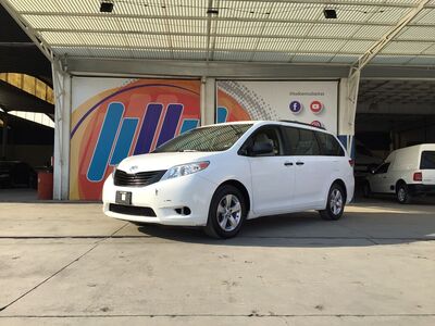 2014 Toyota Sienna 5p CE V6/3.5 Aut