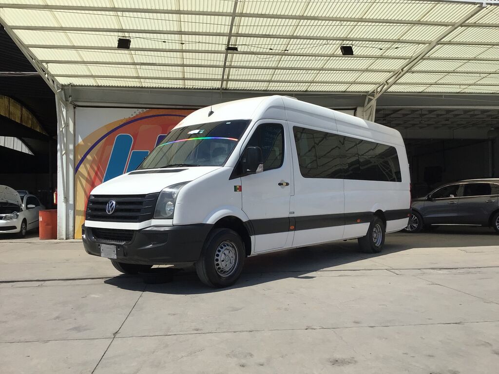 Imagen principal de 2015 Volkswagen Crafter 5p Cargo Van L4 2.0/TDI Man 5/Ton 21/Asientos