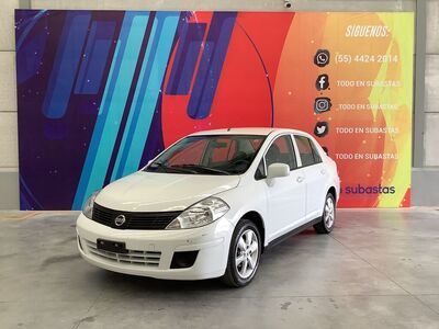 2017 Nissan Tiida 4p Sedán Advance L4/1.8 Man
