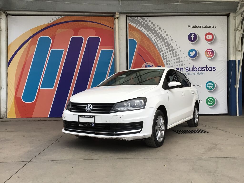 Imagen principal de 2020 Volkswagen Vento 4p Comfortline L4/1.6 Man  