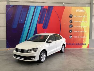 2019 Volkswagen Vento 4p Comfortline L4/1.6 Tiptronic