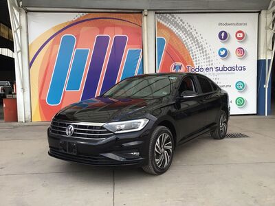 2020 Volkswagen Jetta 4p Highline Executive L4/1.4/TSI Tiptronic