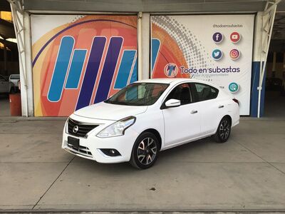 2018 Nissan Versa 4p Exclusive L4/1.6 Nav Aut