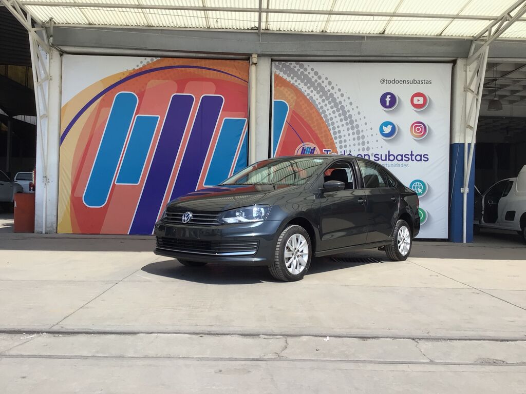 Imagen principal de 2019 Volkswagen Vento 4p Comfortline TDI L4/1.5/T DSG