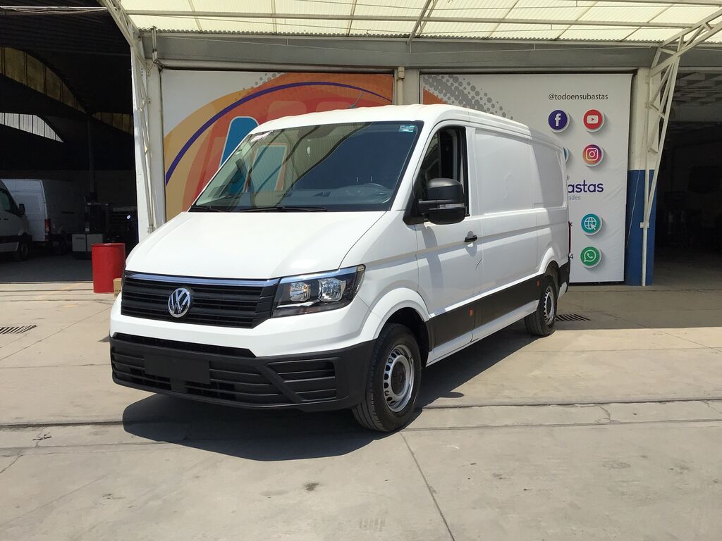 Imagen principal de 2019 Volkswagen Crafter 5p Van L4/2.0/TDI Man 3.88/Ton MWB 