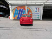 2017 Toyota Yaris 4p Sedán Core L4/1.5 CVT 2017 Toyota Yaris Venta Exteriores 6