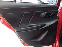 2017 Toyota Yaris 4p Sedán Core L4/1.5 CVT 2017 Toyota Yaris Venta Interiores 16