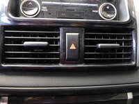 2017 Toyota Yaris 4p Sedán Core L4/1.5 CVT 2017 Toyota Yaris Venta Interiores 7