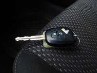 2017 Toyota Yaris 4p Sedán Core L4/1.5 CVT 2017 Toyota Yaris Venta Interiores 10