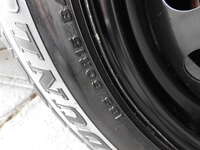 2017 Toyota Yaris 4p Sedán Core L4/1.5 CVT 2017 Toyota Yaris Venta Llantas 11