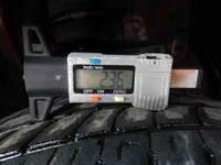 2017 Toyota Yaris 4p Sedán Core L4/1.5 CVT 2017 Toyota Yaris Venta Llantas 12