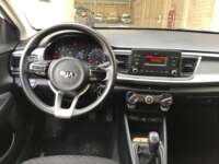 2021 Kia Rio 4p Sedán L L4/1.6 Man  2021 Kia Rio Venta Interiores 1