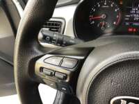 2021 Kia Rio 4p Sedán L L4/1.6 Man  2021 Kia Rio Venta Interiores 6