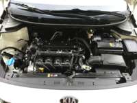 2021 Kia Rio 4p Sedán L L4/1.6 Man  2021 Kia Rio Venta Motor 2