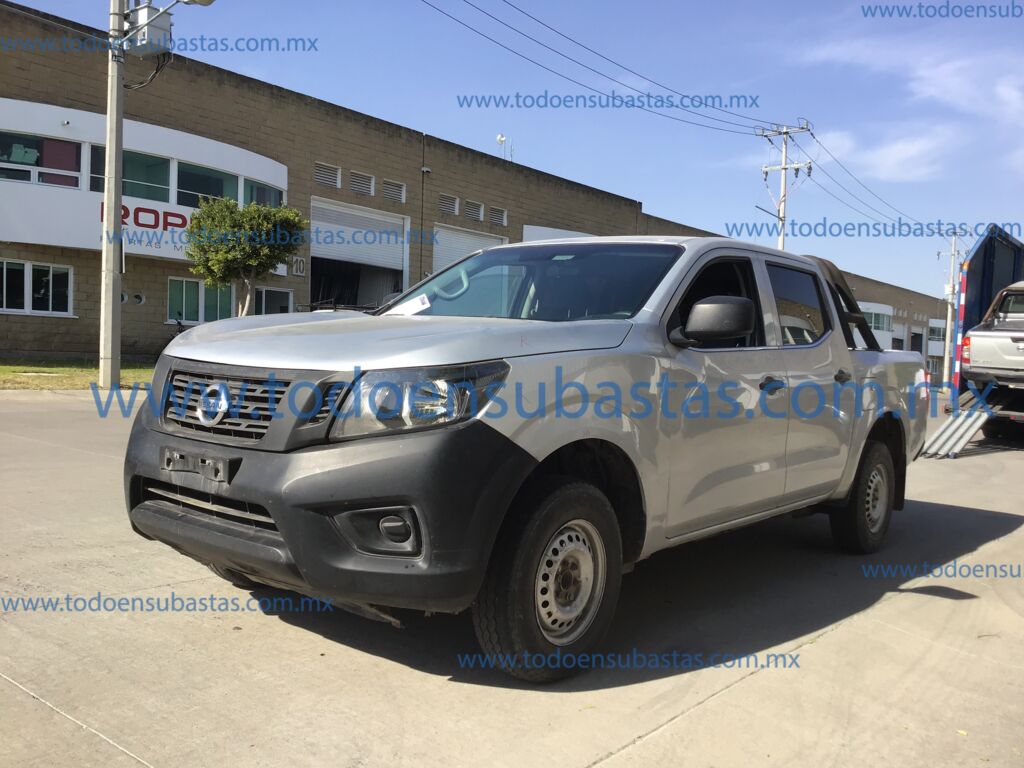 2018 Nissan NP300 Doble Cabina 4p S L4/2.5 Man A/A Paq. Seg.   565FC616-7E9C-45EB-88AC-1680DE0A5D3D
