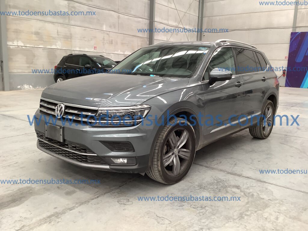 2020 Volkswagen Tiguan 5p Highline L4/2.0/T DSG 2020 Volkswagen Tiguan Ingreso Exteriores 0