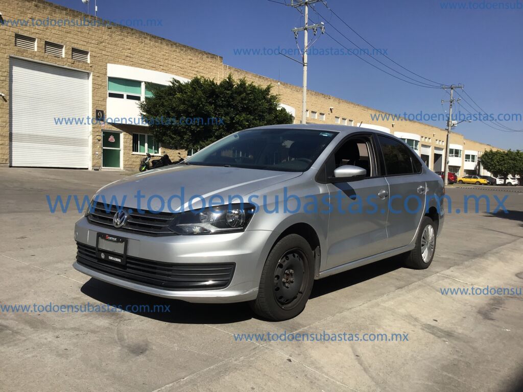 Volkswagen Vento 2019 4p Startline L4/1.6 Man E28DA8F5-4BAE-436E-9471-89AD0993703D