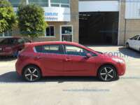 2018 Kia Forte 5p HB SX L4/2.0 Man 2018 Kia Forte Ingreso Exteriores 3