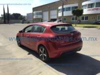 2018 Kia Forte 5p HB SX L4/2.0 Man 2018 Kia Forte Ingreso Exteriores 6