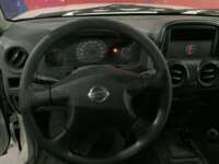 Nissan NP300 Estacas 2014 2p L4/2.4 Man Edición Especial  2014 Nissan NP300 Estacas Venta Interiores 4