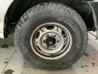 Nissan NP300 Estacas 2014 2p L4/2.4 Man Edición Especial  2014 Nissan NP300 Estacas Venta Llantas 1