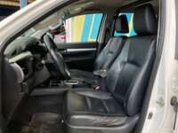 Toyota Hilux 2018 4p Doble Cabina Diesel L4/2.8/T Aut 2018 Toyota Hilux Venta Interiores 18