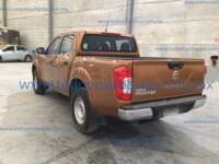 Nissan NP300 Frontier 2018 4p XE L4/2.5 Man Paq. Seg. 2018 Nissan NP300 Frontier Ingreso Exteriores 6